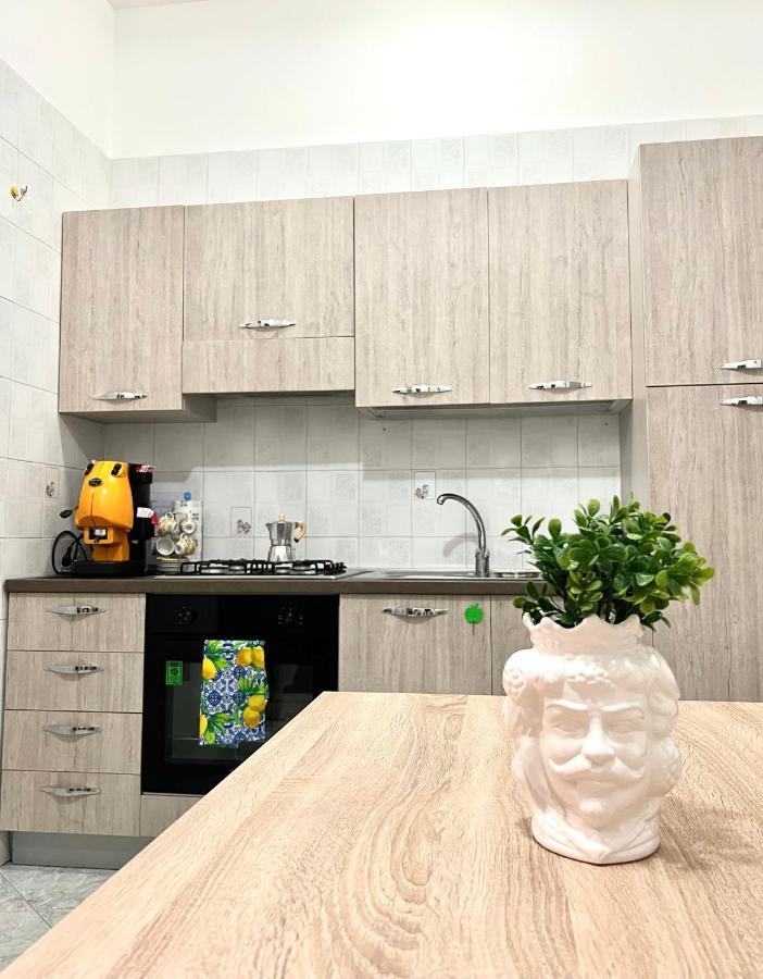 Gabry Central Apartment Palermo Eksteriør bilde